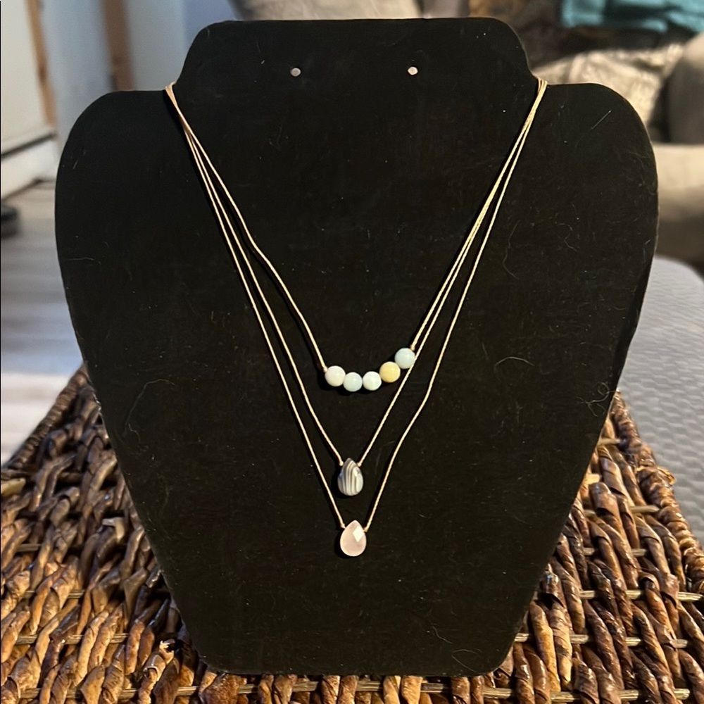Elegant Layered Necklace with Beads